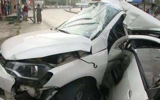 Quatro suspeitos de roubos a carros são presos após perseguição na Av San Martin