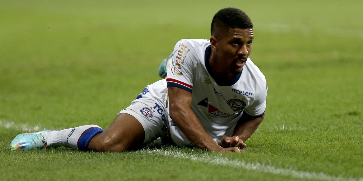 Julgamento de invasão da torcida do Sport pode afetar acesso do Bahia; entenda