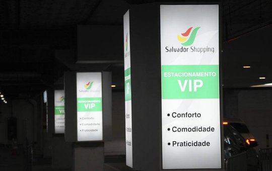 Shoppings são notificados a cumprir tolerância de 30 minutos em estacionamentos