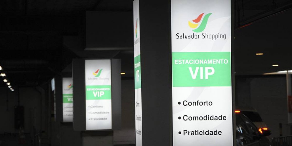 Shoppings são notificados a cumprir tolerância de 30 minutos em estacionamentos