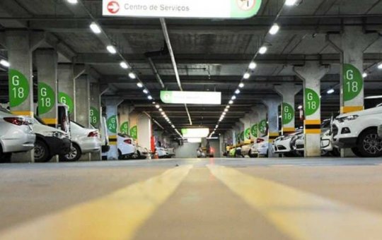 Shoppings recuam e mantêm tolerância no estacionamento em 30 minutos