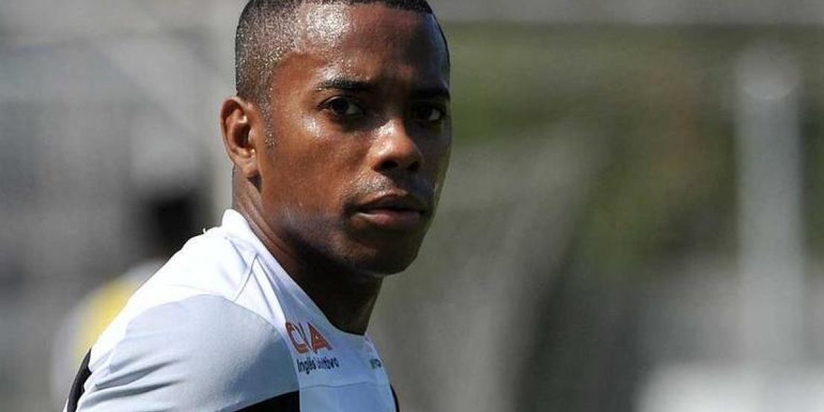Condenado por estupro, Robinho tem pedido de extradição à Itália negado