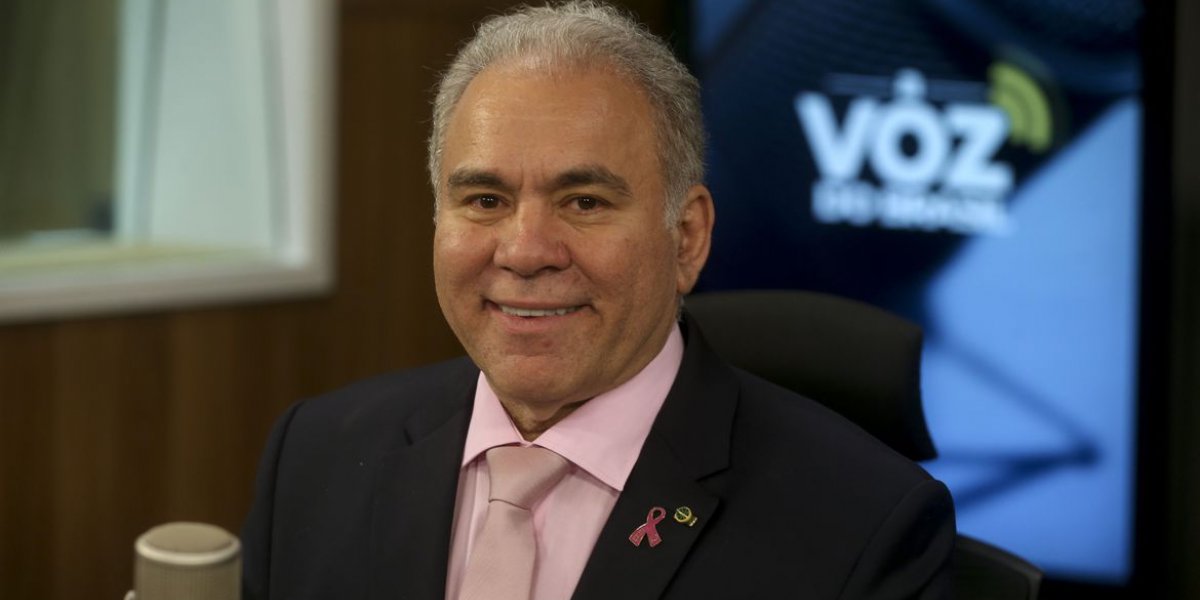 Ministro da Saúde pede que pais vacinem filhos contra a poliomielite