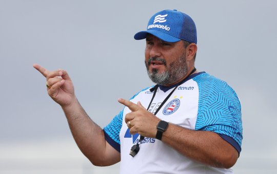 Após acesso, Eduardo Barroca se despede do Bahia: "Dever cumprido"