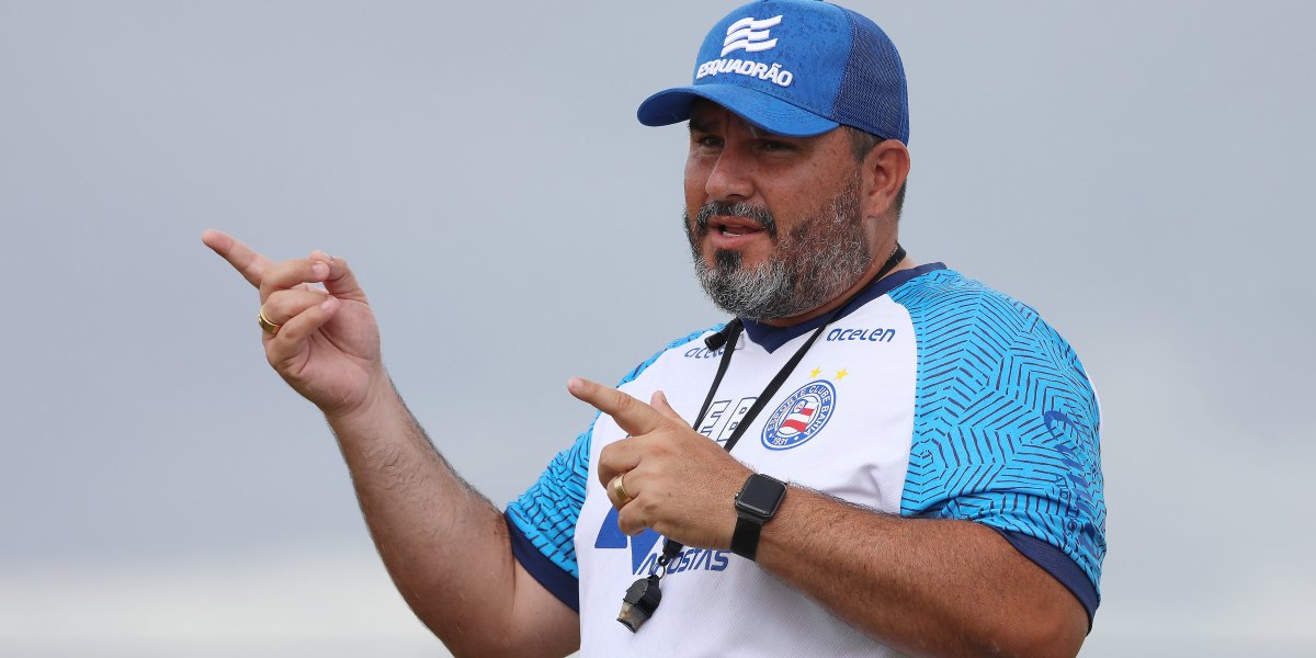 Após acesso, Eduardo Barroca se despede do Bahia: "Dever cumprido"