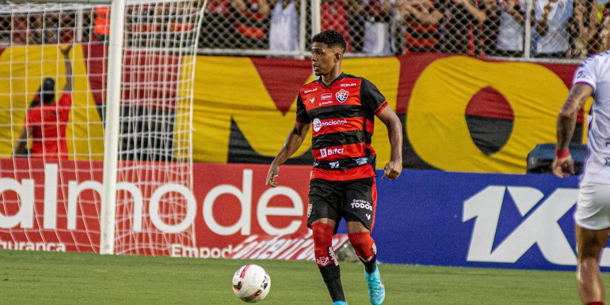 Vitória: Marco Antônio tem renovação automática até 2024; Dionísio ainda negocia