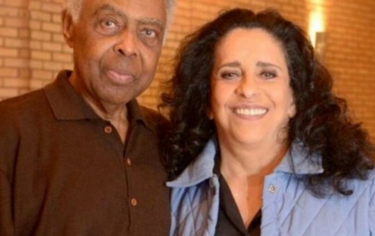 Gilberto Gil lamenta morte de Gal Costa: "O canto dela fica conosco"
