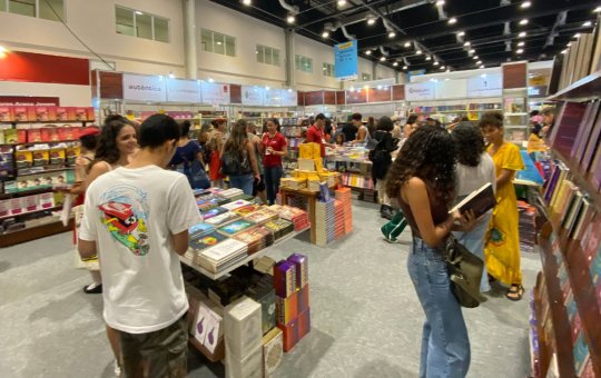 Salvador recebe 5ª edição da Bienal do Livro, maior festival literário do estado