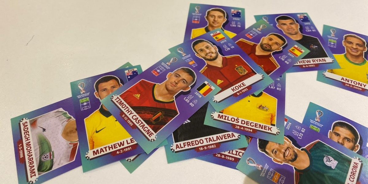 Figurinhas da Copa do Mundo  estimulam interação entre pequenos colecionadores