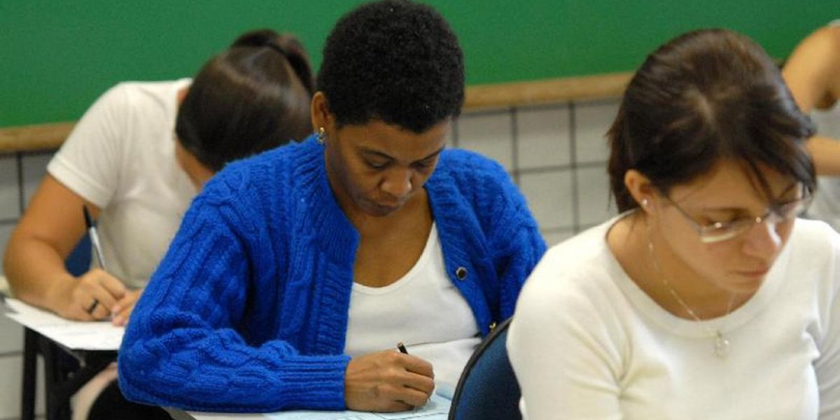 Estudantes de Salvador se preparam para o Enem 2022; agora é revisar e relaxar