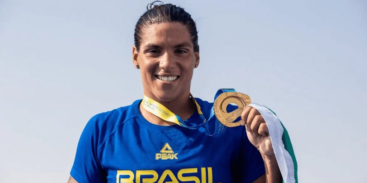 Baiana Ana Marcela Cunha conquista hexacampeonato dos 10km do Circuito Mundial