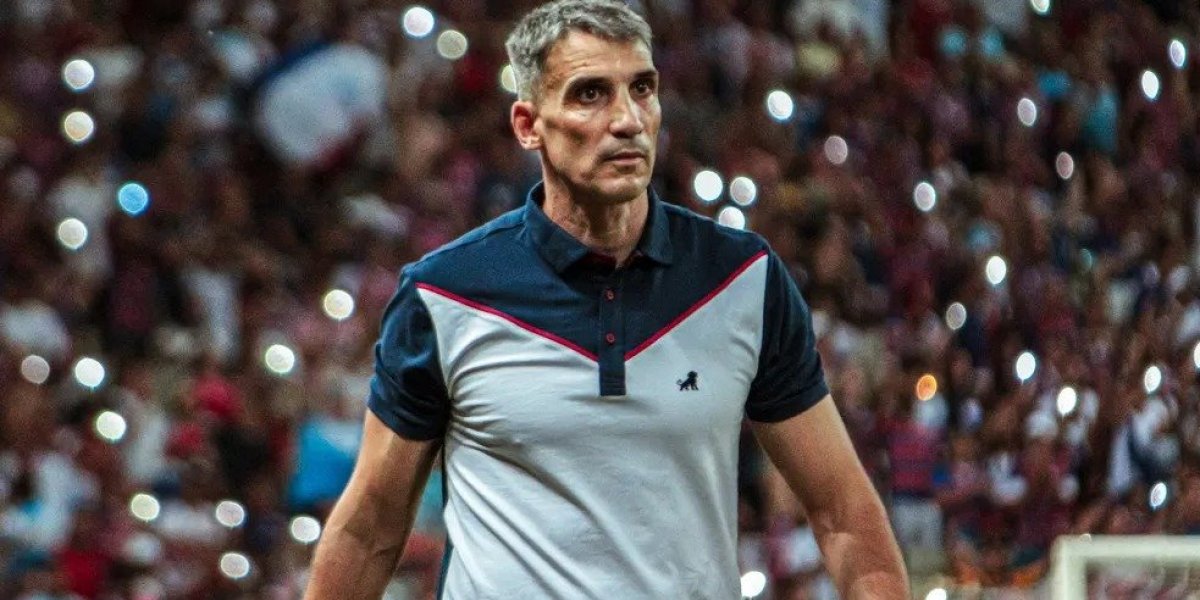 Cobiçado no mercado, Vojvoda recusa proposta para assumir Vasco da Gama