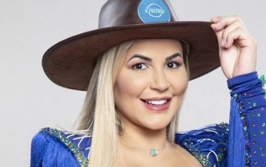 ‘A Fazenda 14’: Deolane supera rivais e conquista o chapéu de fazendeiro