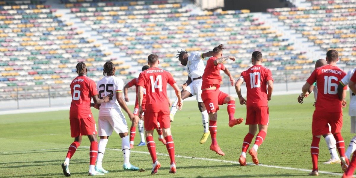 Adversária do Brasil na Copa, Suíça perde em amistoso diante de Gana