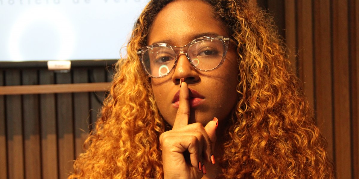 Dia da Consciência Negra: conheça Udi Santos, cantora, empresária e produtora