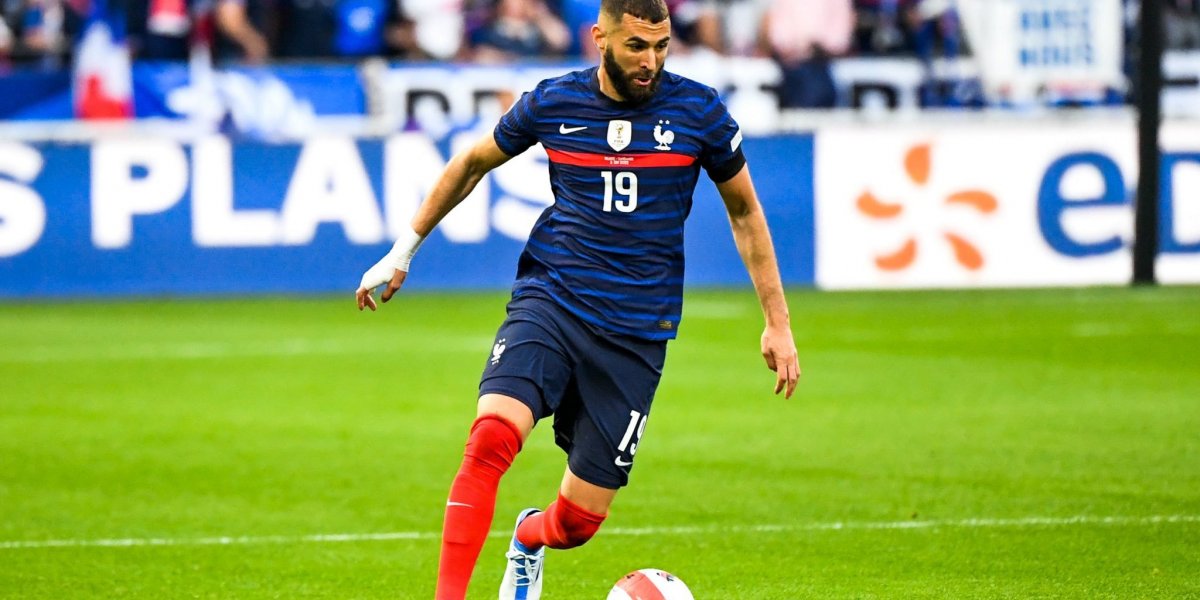 Benzema sofre lesão e perderá estreia da França na Copa do Mundo, diz jornal