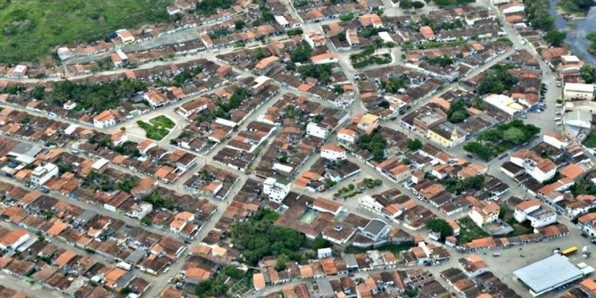 Adolescente de 16 anos é achada morta em Dário Meira; irmão segue desaparecido