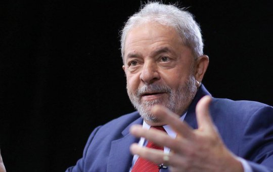 Viagens de Lula ao exterior poderiam custar quase R$ 3 milhões, diz jornal