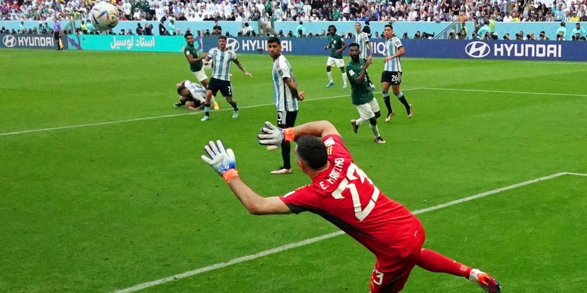 Imprensa argentina repercute derrota para os árabes na Copa: "Golpe duríssimo"