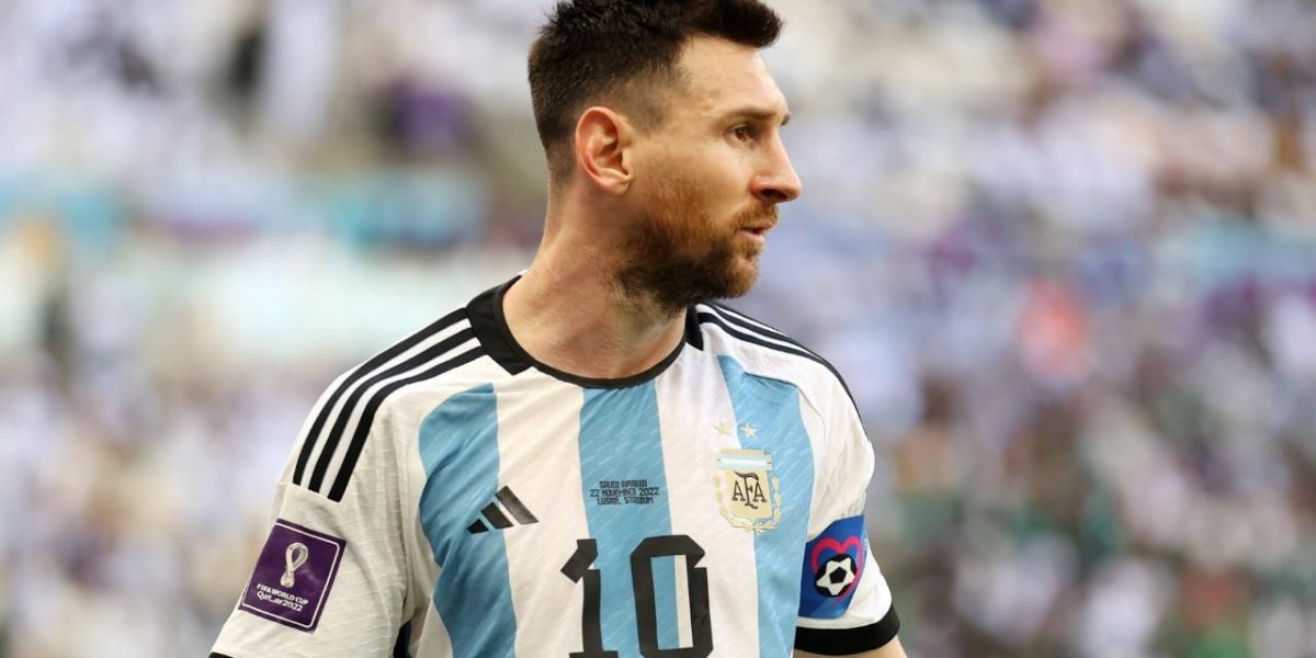 Messi lamenta derrota da Argentina em estreia na Copa: "golpe muito duro"