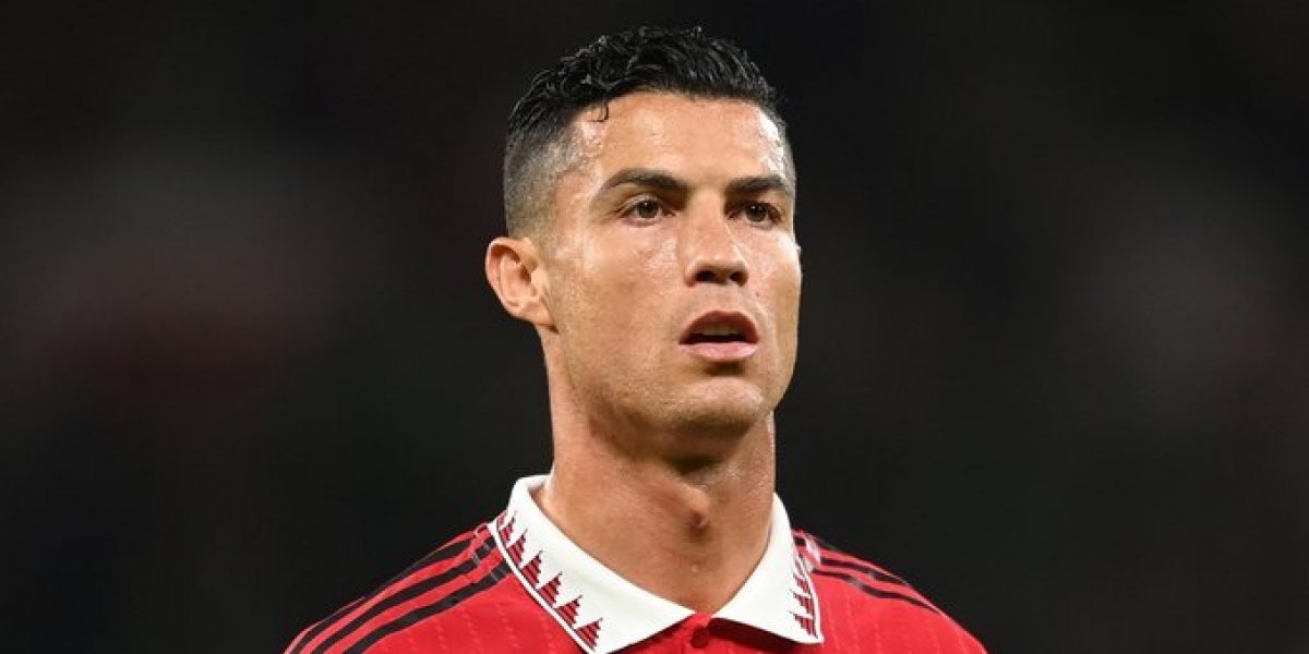 Cristiano Ronaldo rescinde contrato com o Manchester United