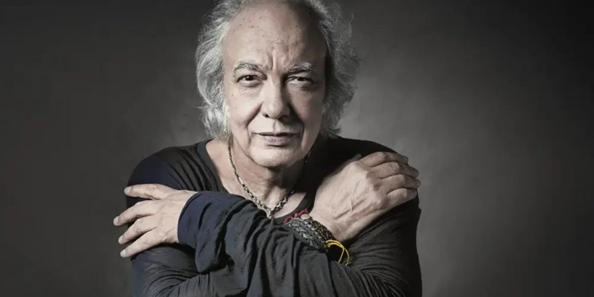 Familiares e amigos de Erasmo Carlos se despendem do cantor nesta quarta-feira