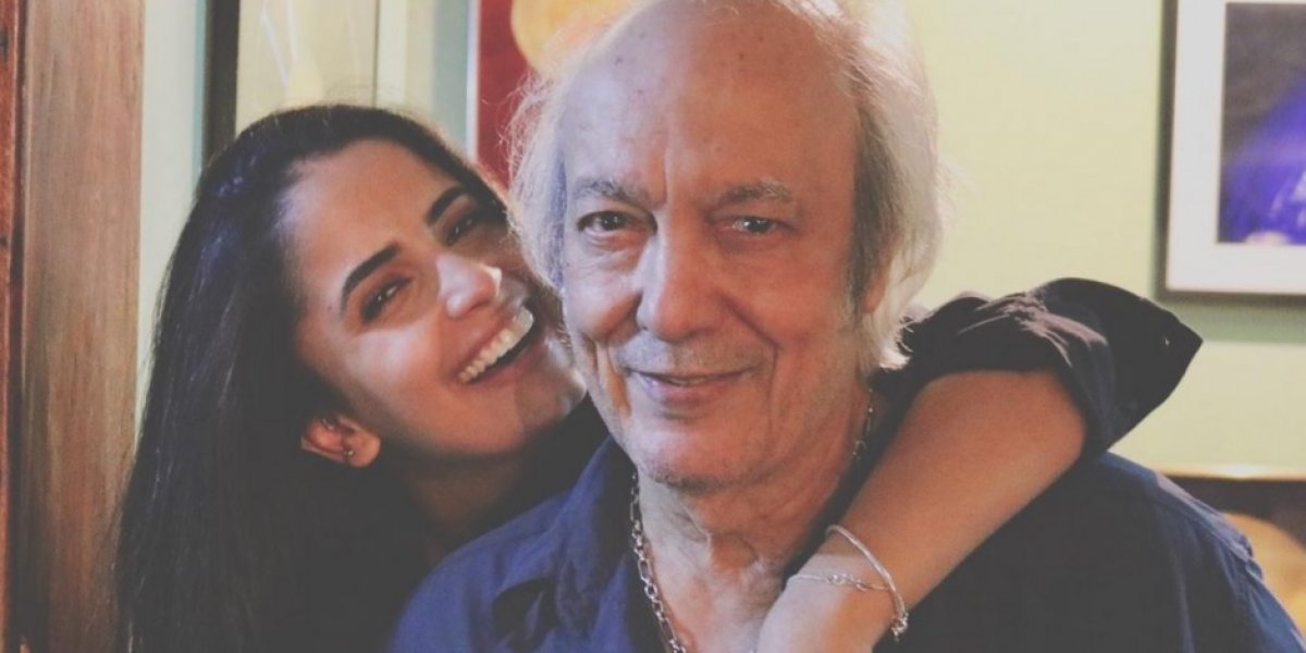 Viúva de Erasmo revela que cantor morreu em seus braços: "Você não queria ir"
