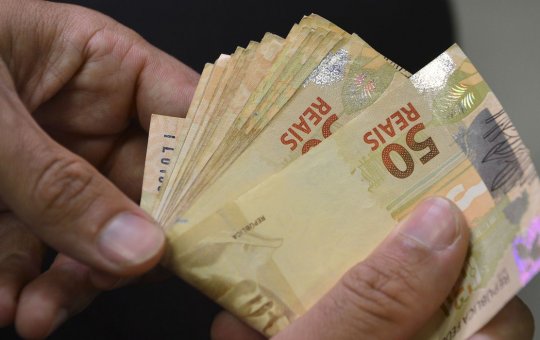 Maioria dos reajustes salariais em outubro ficou acima da inflação