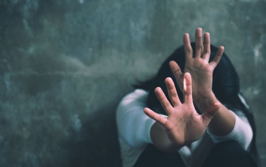 Justiça permite aborto para menina que sofreu abuso, mas mãe proíbe procedimento