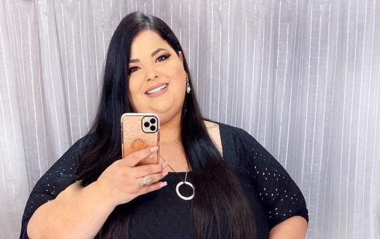 Modelo brasileira relata ter sido barrada em voo no Líbano por ser "muito gorda"