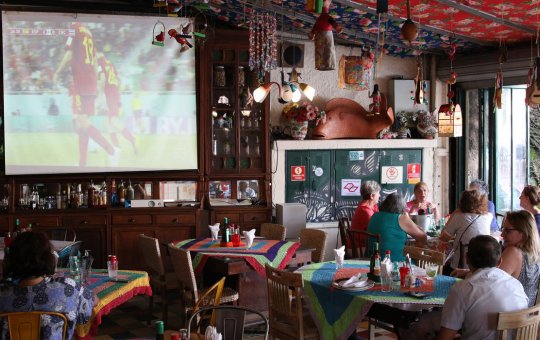Movimento em bares e restaurantes deve crescer 30% durante a Copa