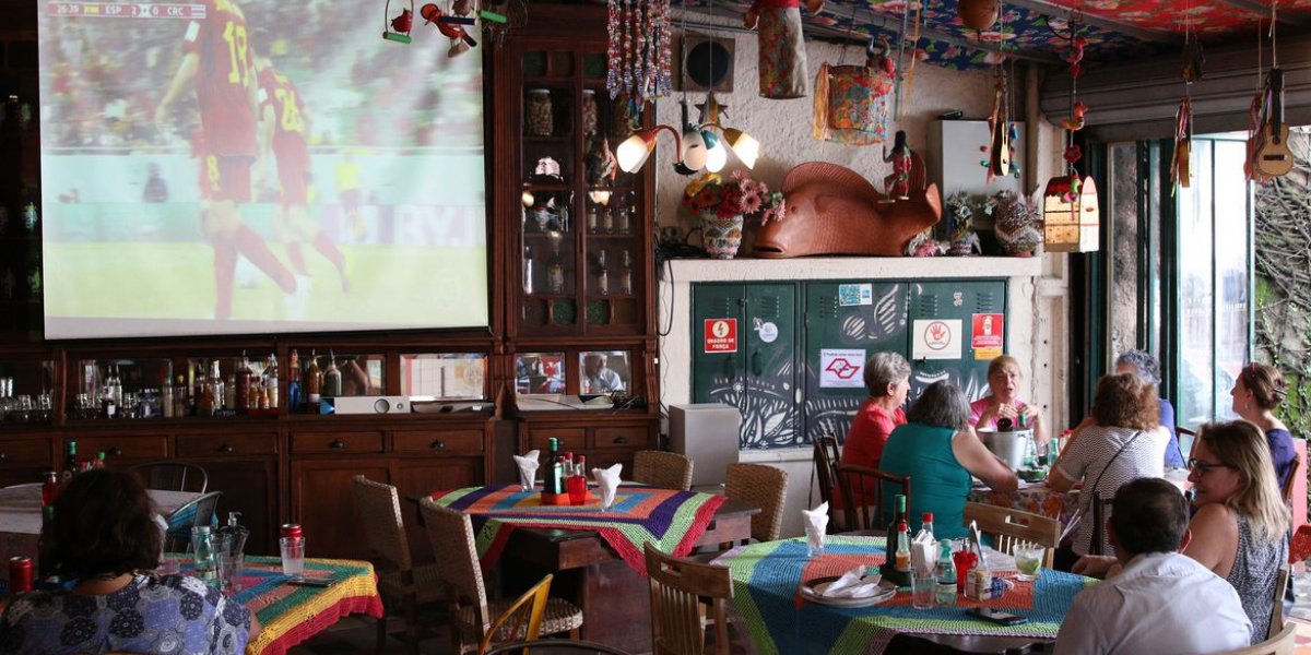 Movimento em bares e restaurantes deve crescer 30% durante a Copa