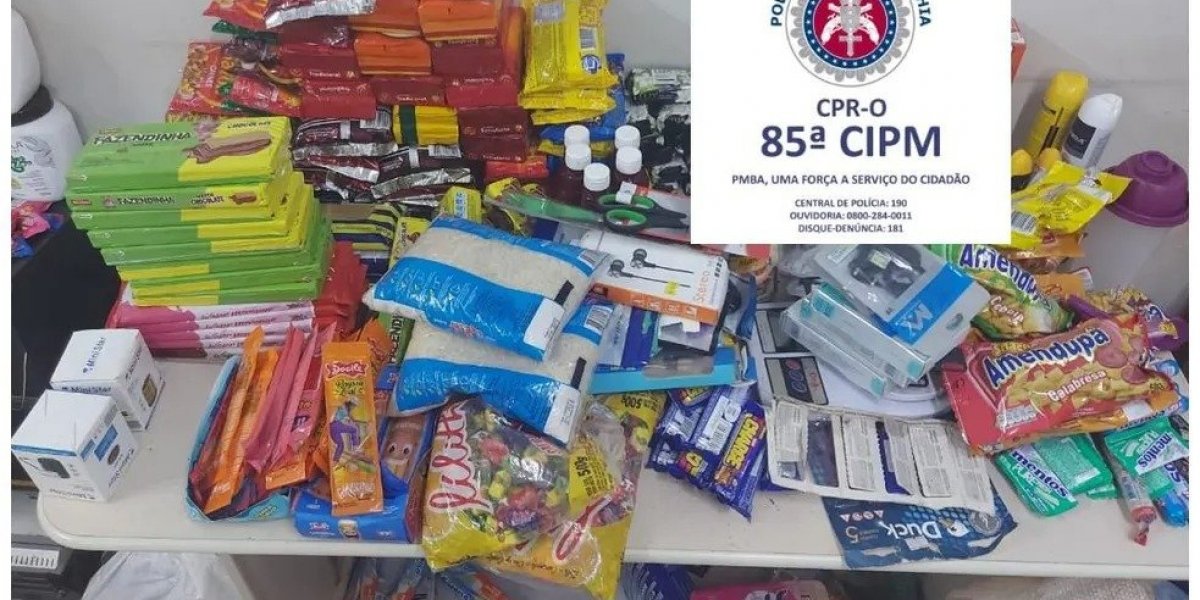 Suspeitos são presos por roubo de R$ 6 mil em mercadorias e bicicleta na Bahia