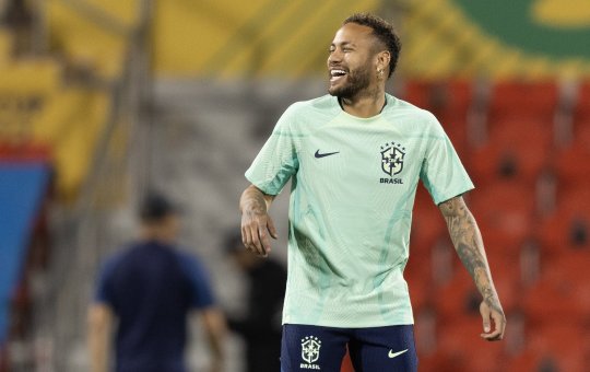 Médico ex-Bahia avalia lesão de Neymar e projeta retorno nas oitavas da Copa