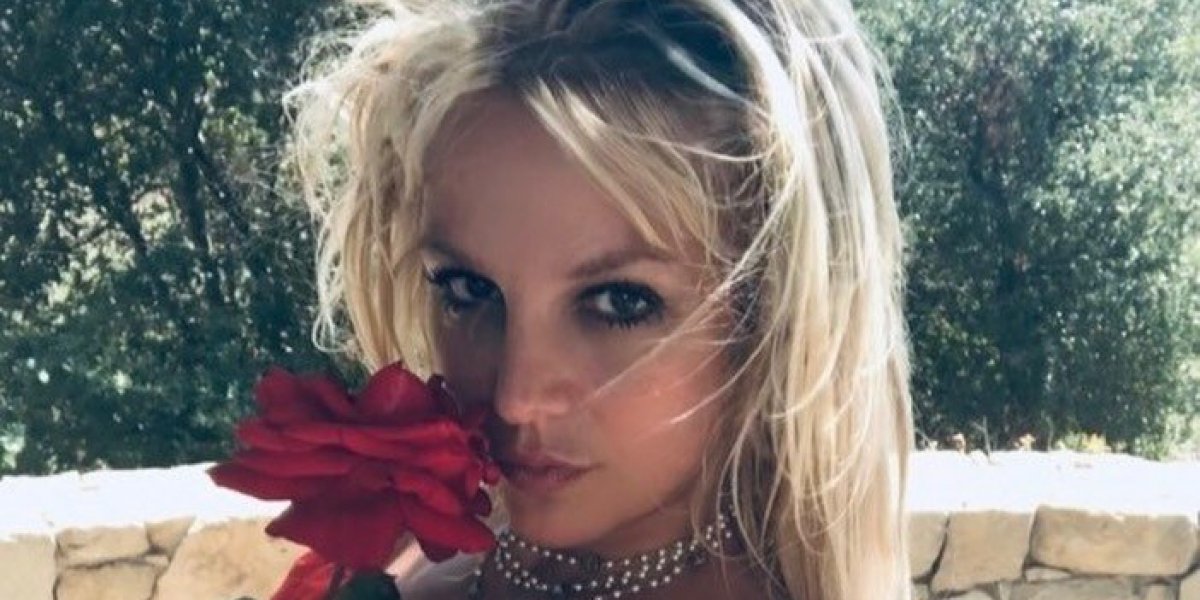 Britney Spears publica foto nua e arranca suspiros: "Gosto de ser tosca"