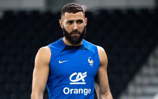 Cortado pela França, Benzema fica disponível para treino do Real Madrid