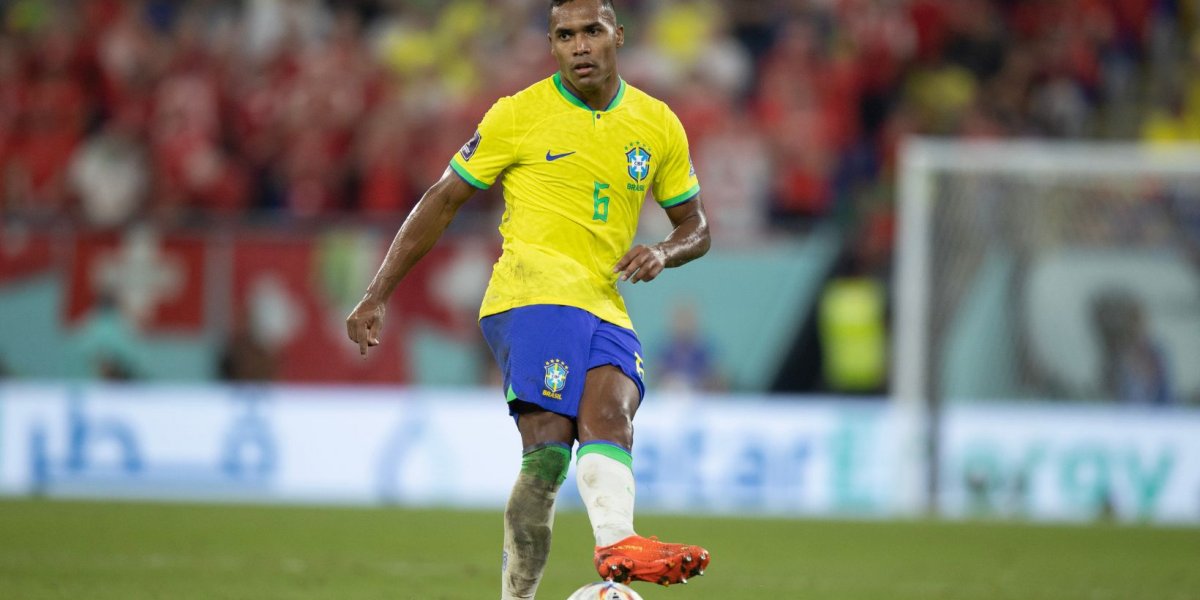 Com lesão no quadril, Alex Sandro vira novo desfalque da Seleção Brasileira