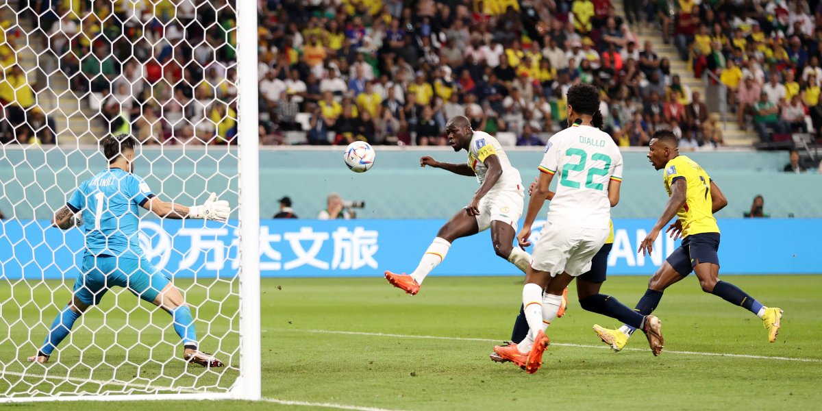 Senegal derrota o Equador e se classifica para o mata-mata da Copa do Mundo