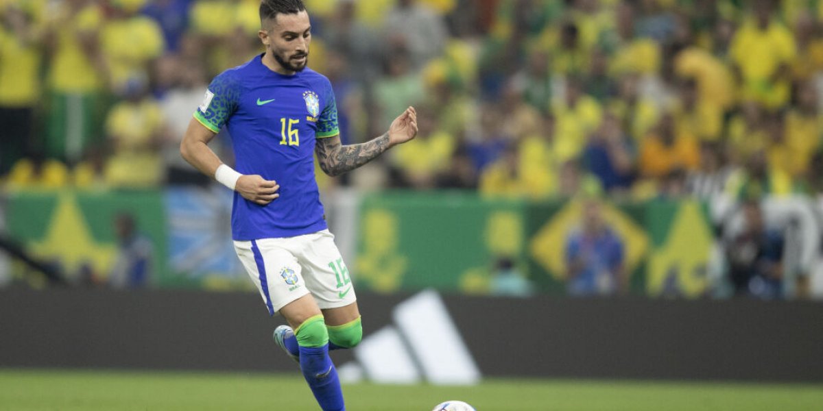 Gabriel Jesus e Alex Telles estão fora da Copa, apontam exames