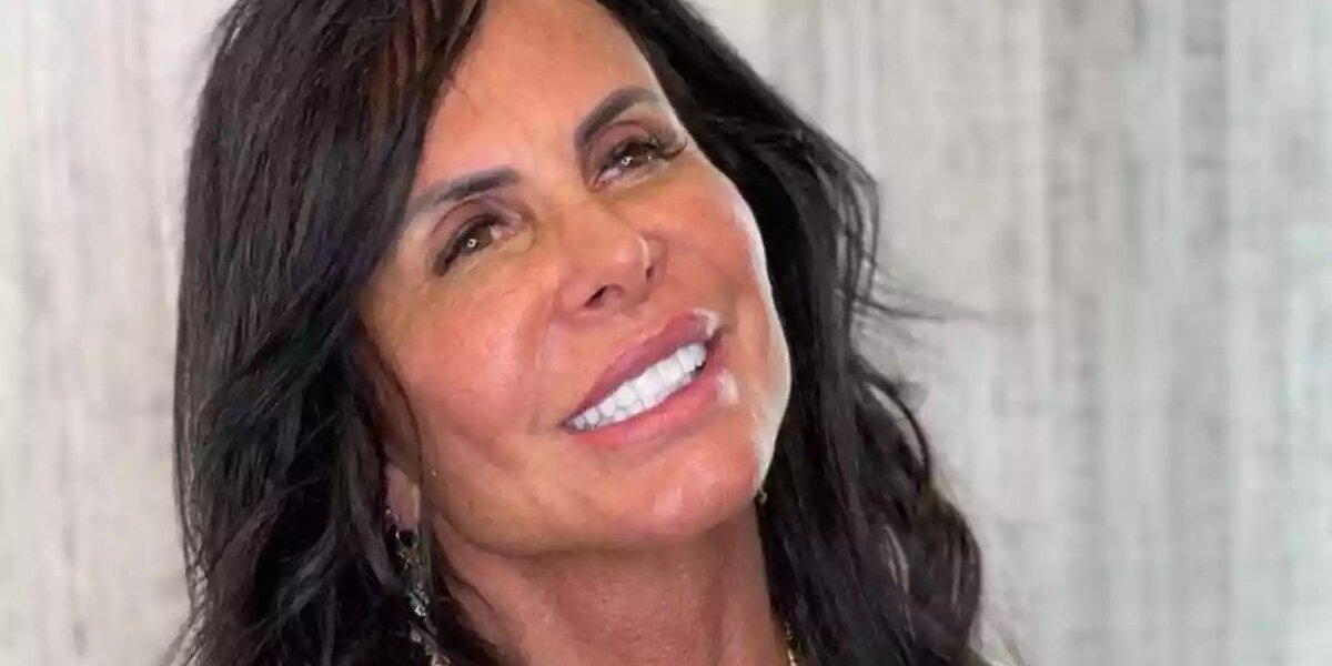 Gretchen solta o verbo e manda recado para haters