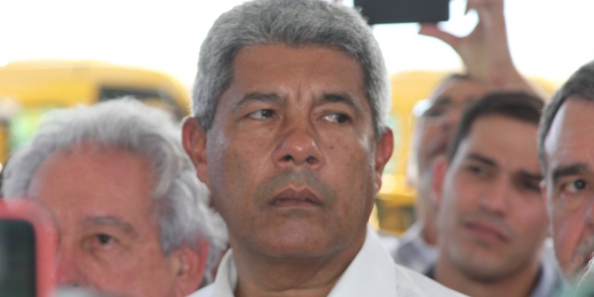 Jerônimo Rodrigues lamenta atentado contra monumento de Mãe Stella de Oxóssi