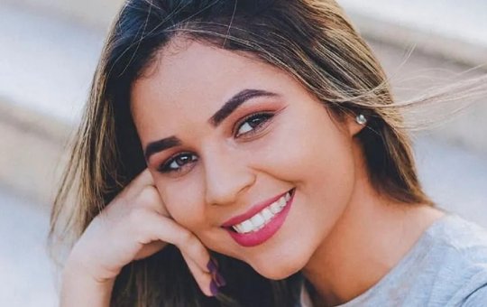 "Poderia estar morta", diz jovem que teve rosto cortado em ônibus na Bahia