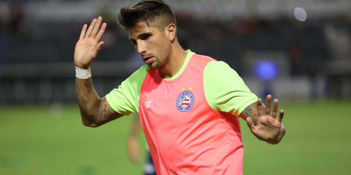 Bahia acerta renovação com o meia argentino Lucas Mugni, destaque da Série B