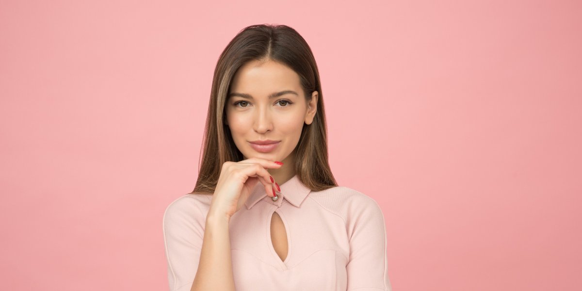 Estudos apontam que retirar ovários antes da menopausa eleva risco de Parkinson