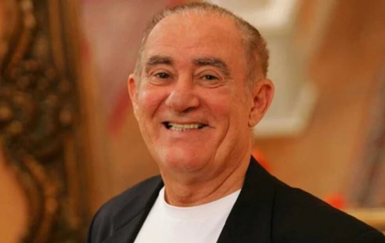 Renato Aragão é internado no Rio após se sentir mal