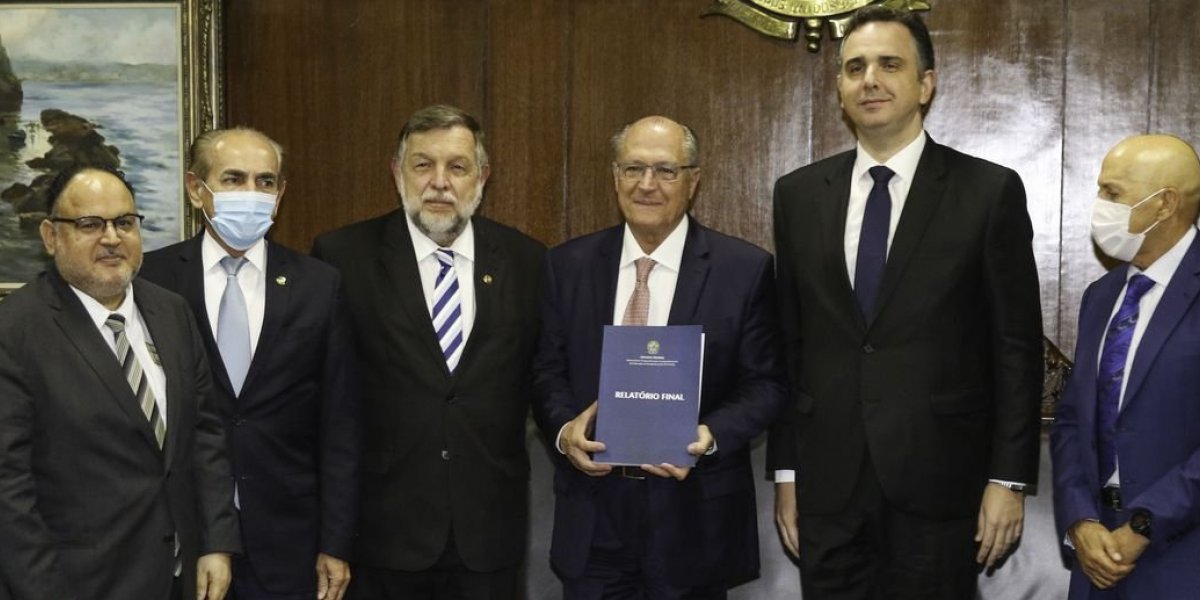Alckmin recebe relatório de impactos da pandemia na educação