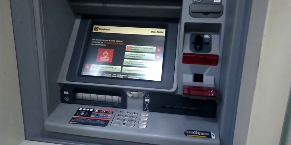 Caixas eletrônicos são vandalizados no oeste da Bahia