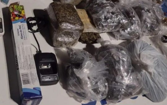 Homem é preso em Nova Brasília com mais de 4 quilos de maconha e munições