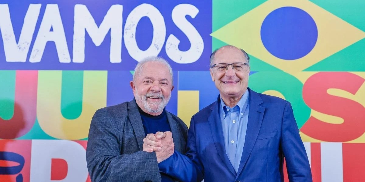 Lula e Alckmin serão diplomados presidente e vice-presidente nesta segunda