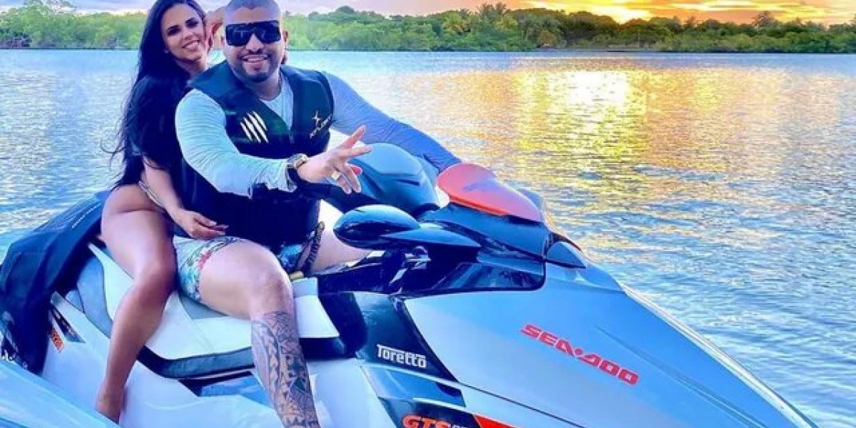 Casal de rifeiros é sepultado no cemitério Bosque da Paz